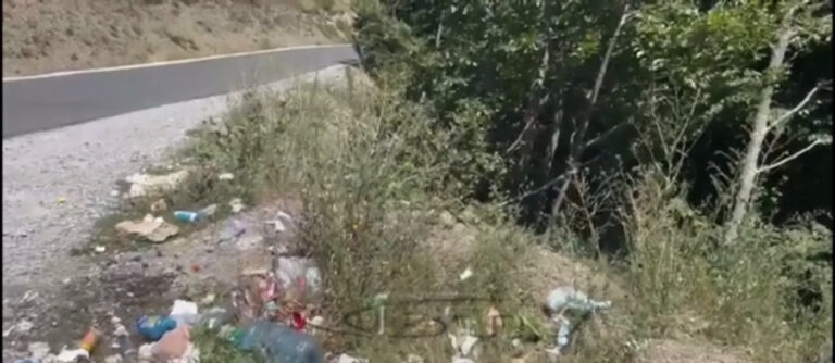 Qafë-Murrize e tejndotur nga mbeturinat