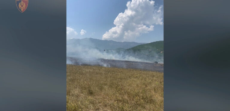 Dibër/  I vuri flakën një siperfaqeje toke, procedohet 68-vjeçari