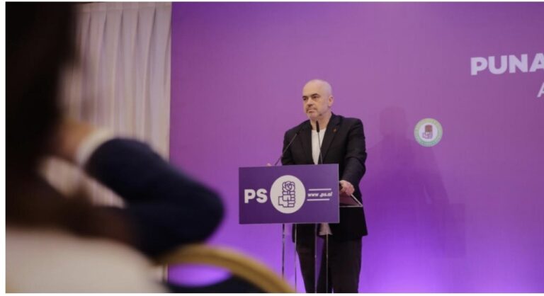 Kdryshon kabineti qeveritarë/ Ikin Xhaçka, Kushi dhe Krifca, vijnë Ervin Mete dhe Arbjan Mazniku