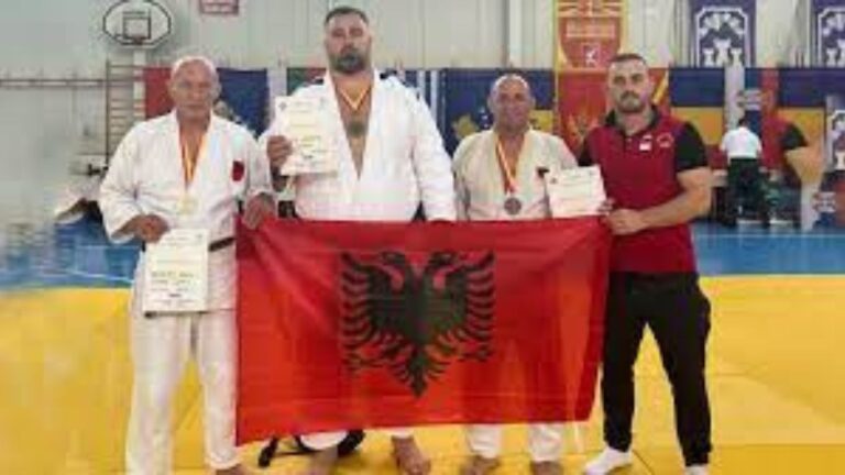 62-vjeçari shqiptar fiton medalje ari në xhudo. “Veteranët” 3 medalje në Ballkaniadë 