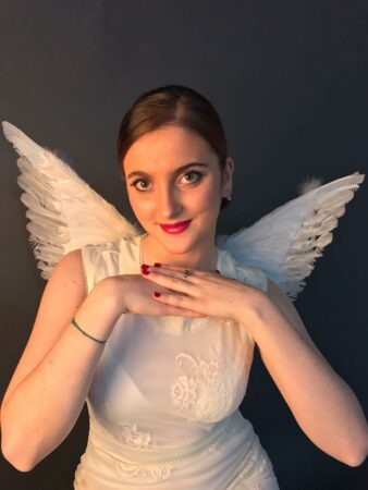Humbi vajzën në aksident, mesazhi prekës i Vangjel Tavos: Eva do të mbushte sot 24 vjeçe. Festo me engjëjt shpirti im!