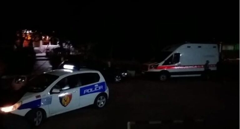 U godit nga makina, humb jetën 35-vjeçarja