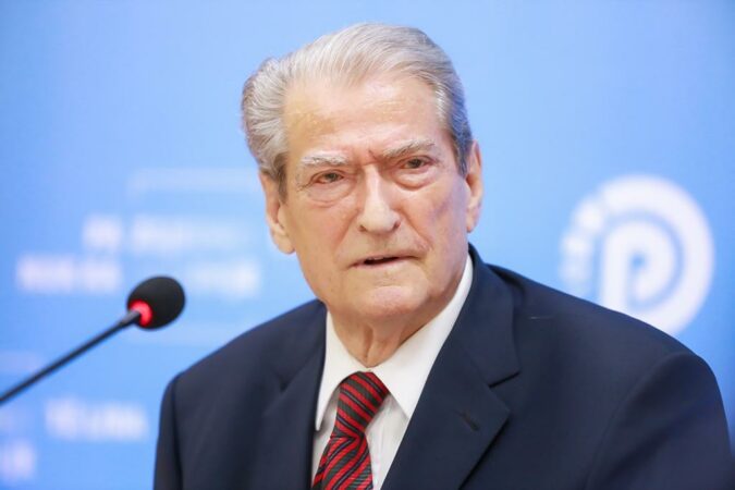 Vendimi i plotë/ SPAK rrëzon kërkesën e Berishës për të marrë pjesë në Kuvend, zbulohet arsyeja