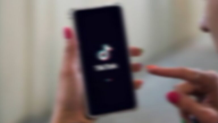E rëndë/ E bullizonin në TikTok, 41-vjeçarja në Durrës i jep fund jetës. Viktima kishte denoncuar 1 vit më parë