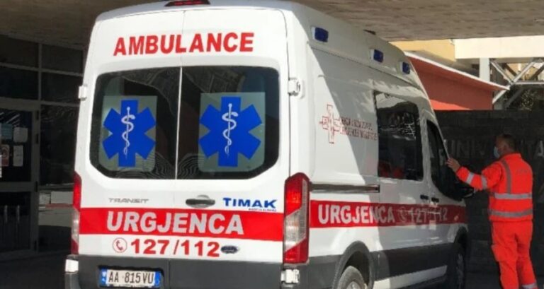 Klos/ Konsumoi një sasi medikamentesh antidepresive, 43 vjeçarja ndërron jetë në spital