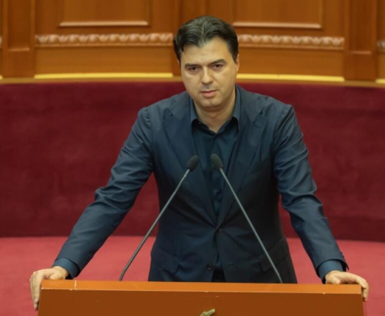 Basha kujton Masakrën e Qafës së Valmirit: 14 bij të shquar të Mirditës u varën dhe pushkatuan. Kjo krahinë nuk u mposht kurrë nga barbaria komuniste