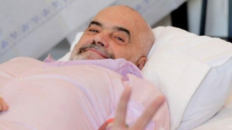 Kryeministri Edi Rama i nënshtrohet një ndërhyrjeje kirurgjikale në QSUT