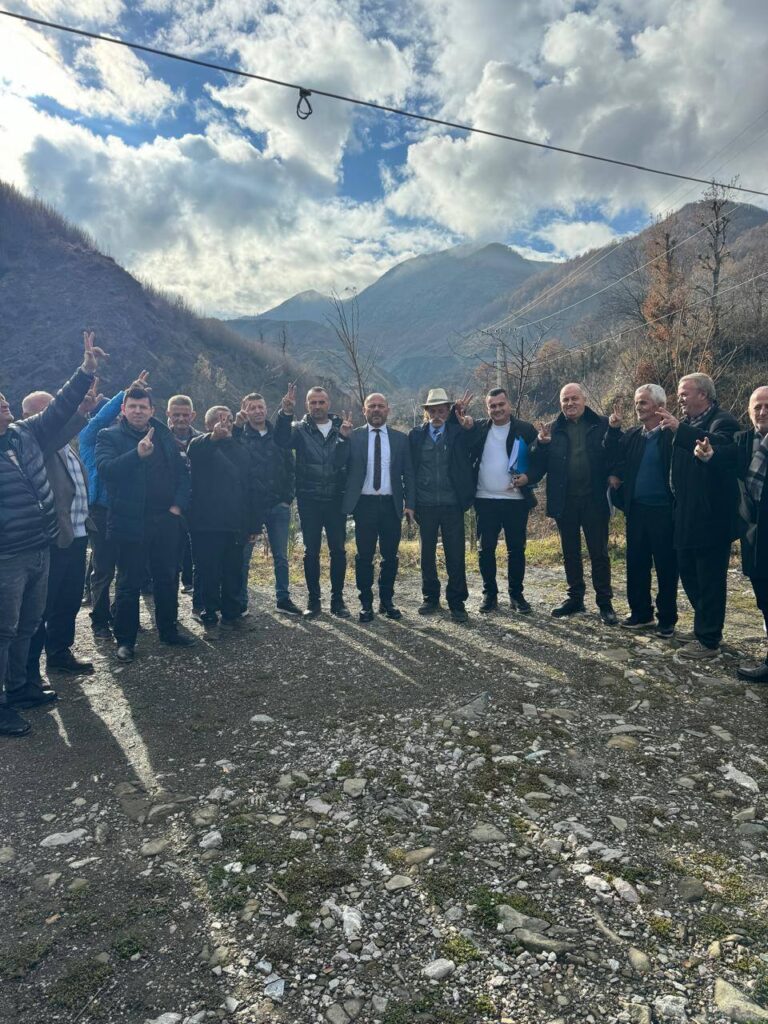 Dibër/ Vijon takimet në Qarkun Dibër Xhelal Mziu