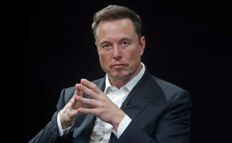 Si arriti Elon Musk të bëhet njeriu më i pasur në botë?