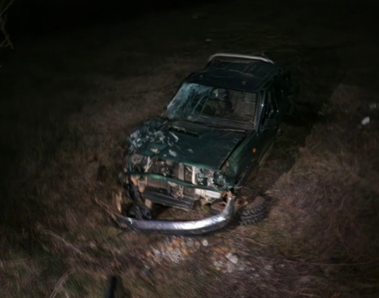 Aksidenti i rëndë në Bulqizë, policia: Viktima është bashkëshortja e drejtuesit të mjetit. 5 të plagosur në spital