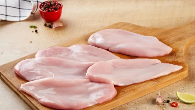 Salmonelë te filetot e pulave, AKU bllokon mishin