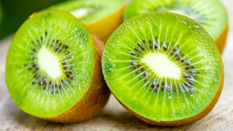 Gjashtë ushqimet më të mira kundër fryrjes së stomakut